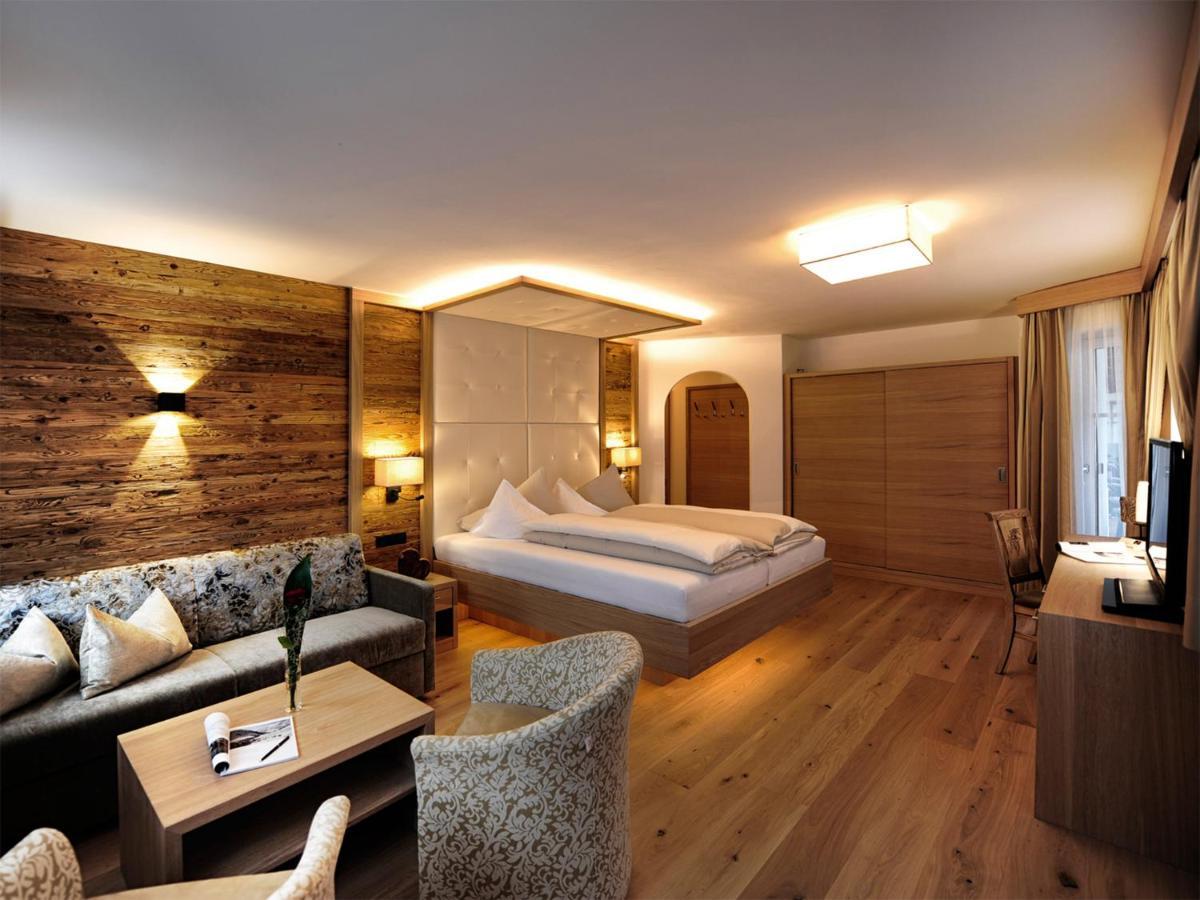 Salnerhof Superior Lifestyle Resort Ischgl Rum bild