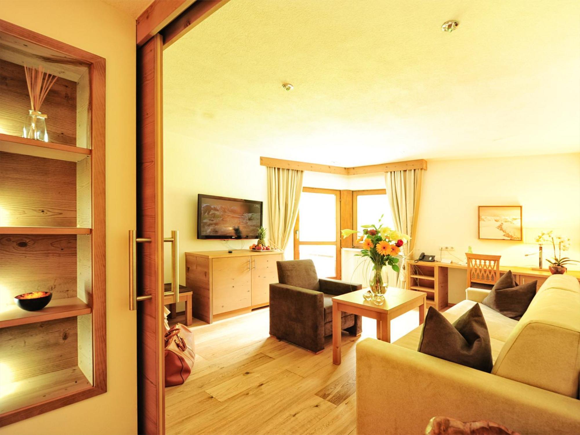 Salnerhof Superior Lifestyle Resort Ischgl Rum bild