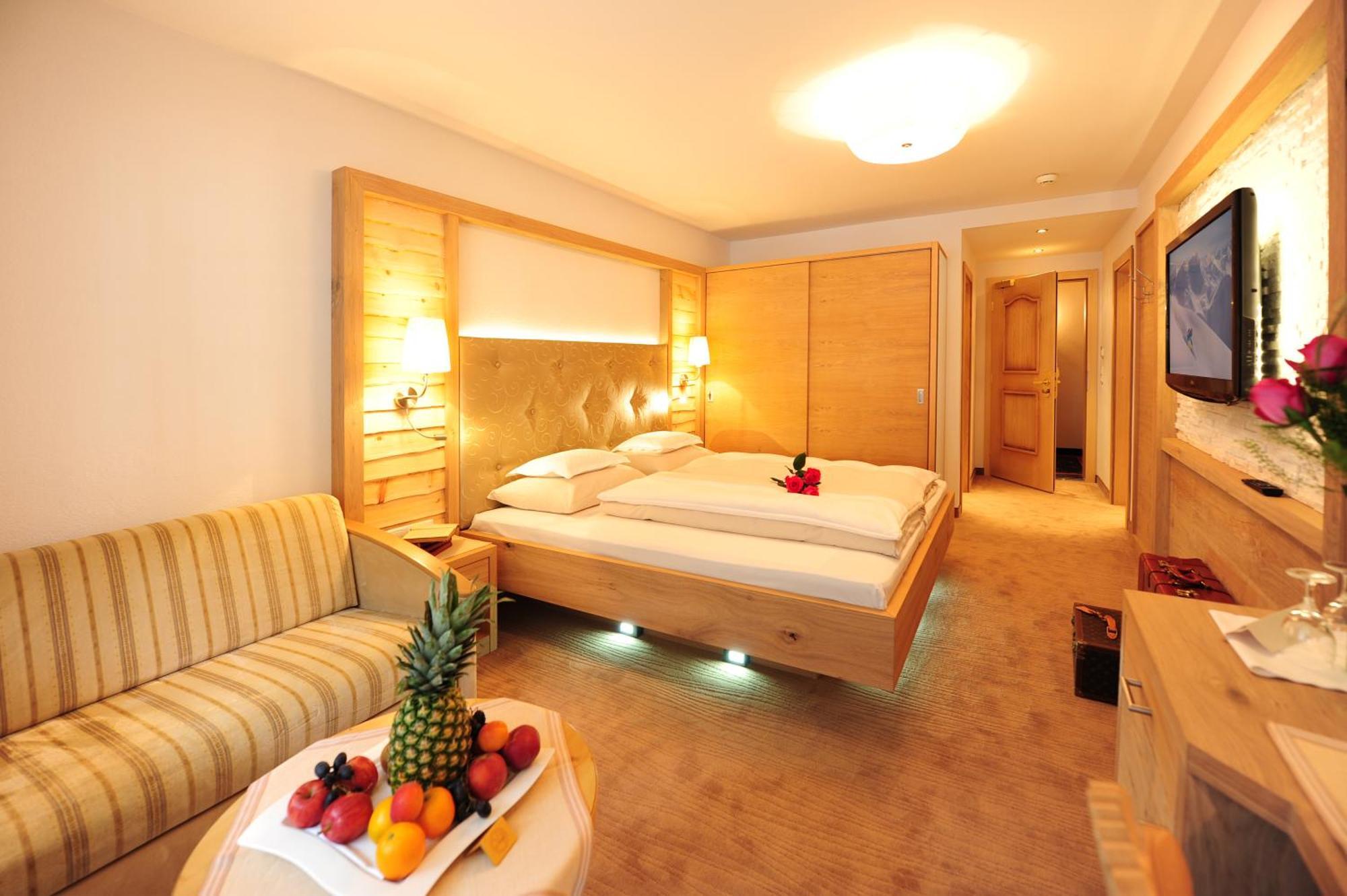 Salnerhof Superior Lifestyle Resort Ischgl Rum bild