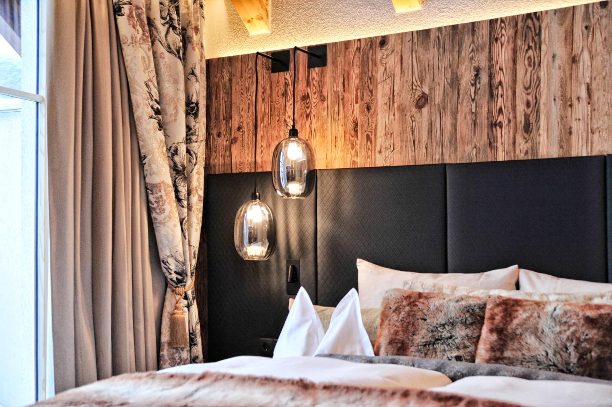Salnerhof Superior Lifestyle Resort Ischgl Exteriör bild